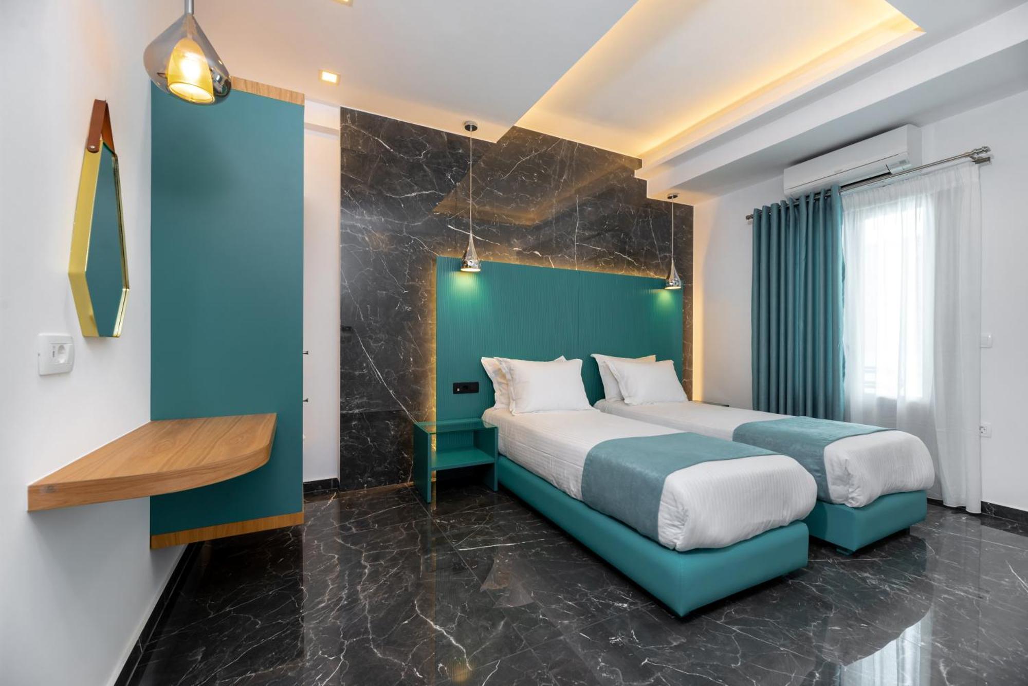 Deluxe Hotel Santorini ثيرا الغرفة الصورة